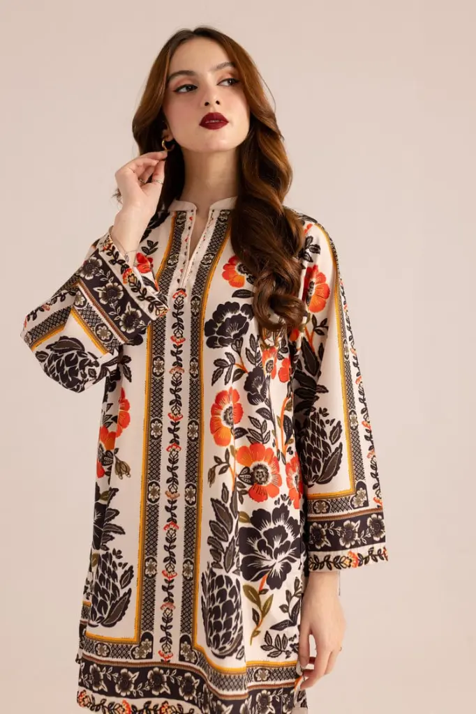 White-Stylish-Digital-Print-Co-ord-Set-in-Soft-Butter-Cotton2.webp