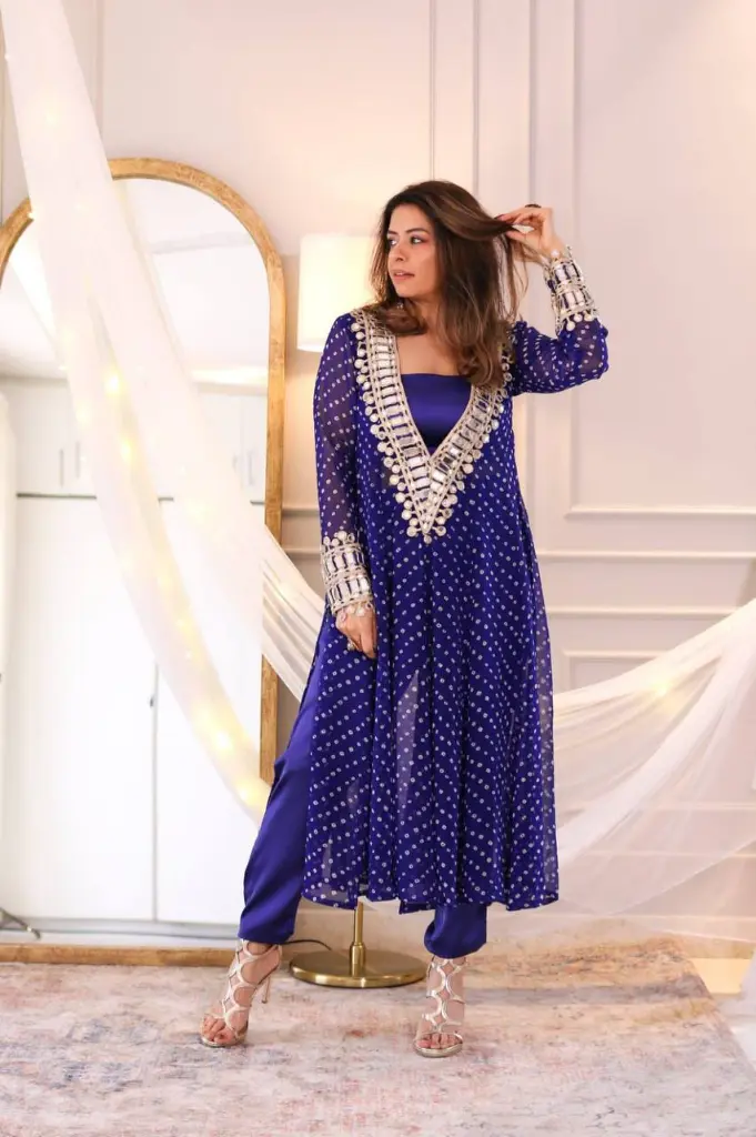 Glamorous-Georgette-Kurta-Palazzo-Set-Navy-Blue3.webp