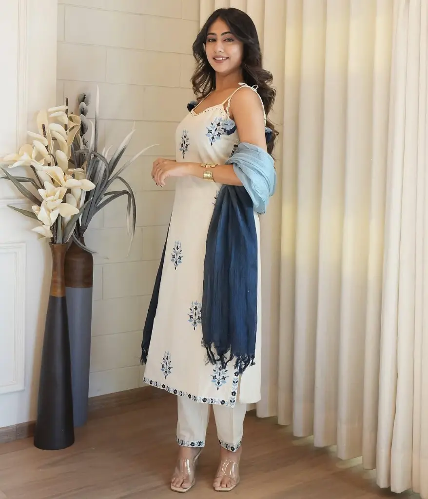Embroidered-Cotton-Flex-Kurta-Set-with-Dupatta2.webp