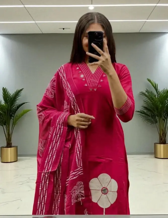 Floral-Embroidered-Cotton-Kurta-Set-with-Dupatta3.webp