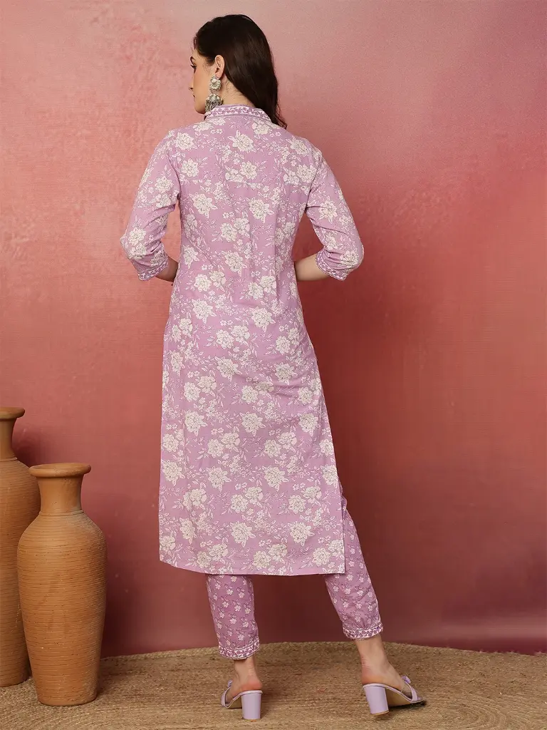 Lavender-Floral-Printed-Cotton-Kurta-Set2.webp
