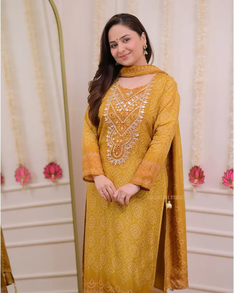Mustard-Yellow-Bandhani-Print-Kurta-Set-with-Embroidered-Detailing6.webp