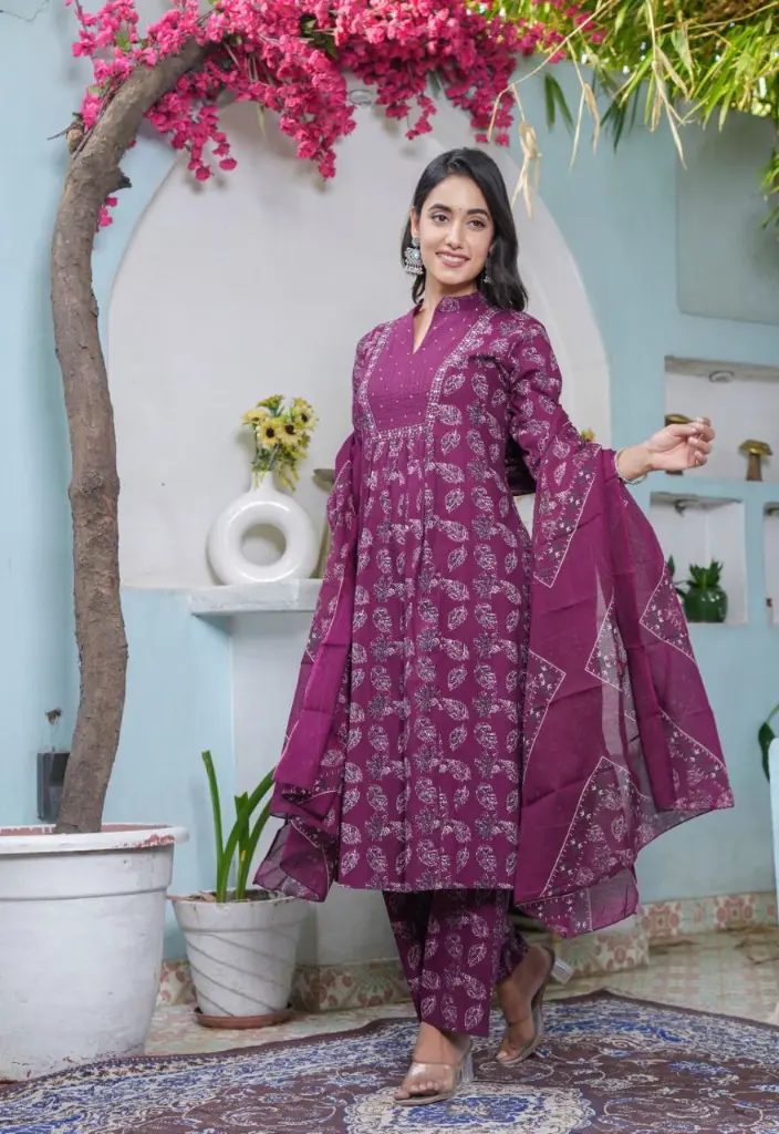 Angrakha-Printed-Cotton-Kurta-Set-with-Dupatta-Wine1.webp