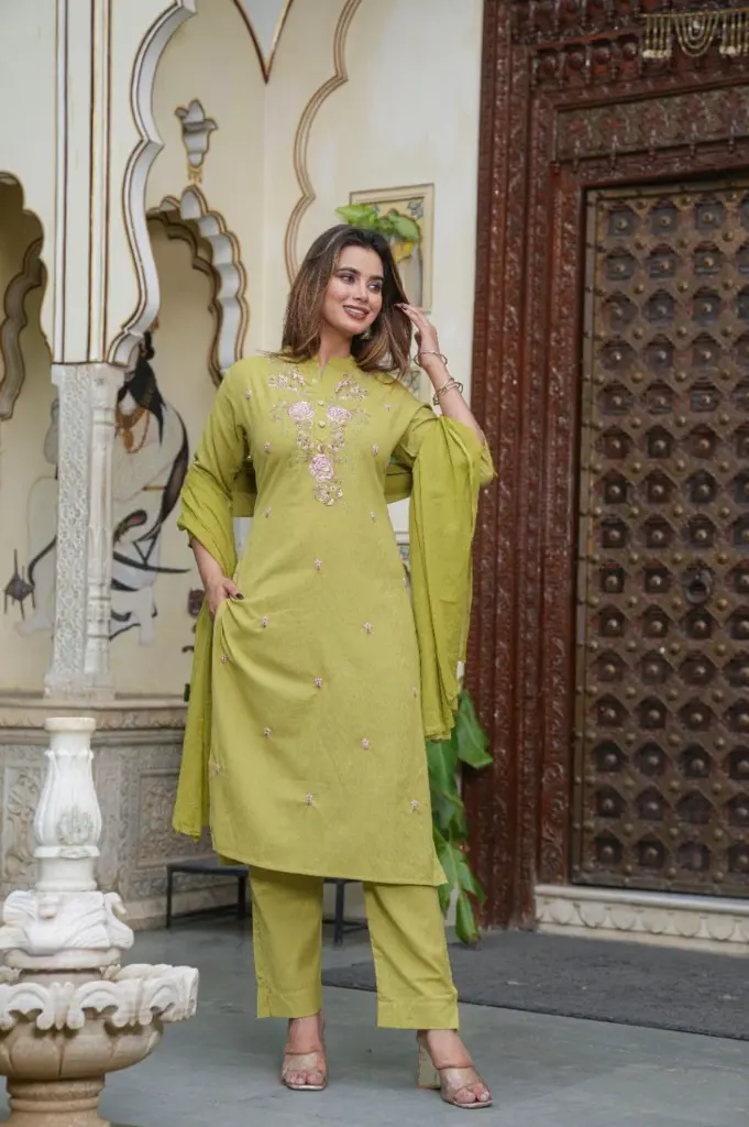 Embroidered-Khadi-Cotton-Kurta-Set-Neon2.webp