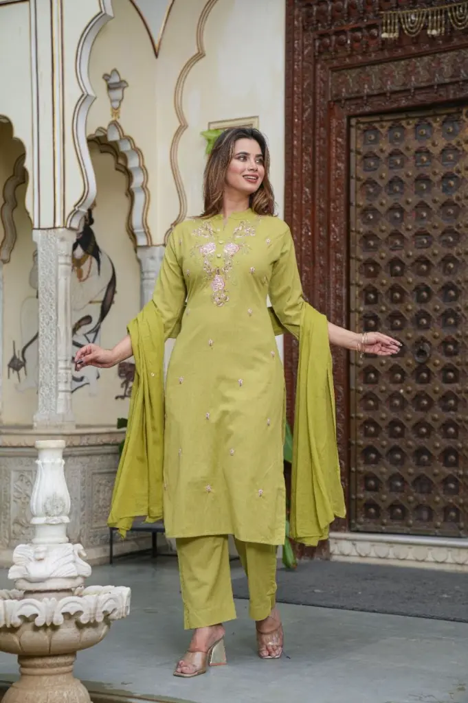 Embroidered-Khadi-Cotton-Kurta-Set-Neon3.webp