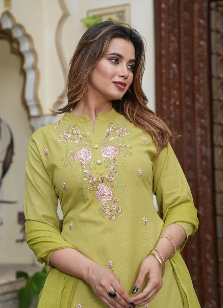 Embroidered-Khadi-Cotton-Kurta-Set-Neon4.webp