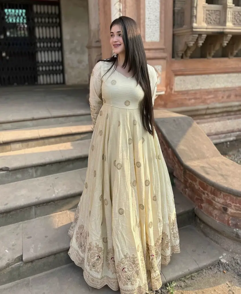 Cream-Embroidered-Peacock-Anarkali-Gown3.webp