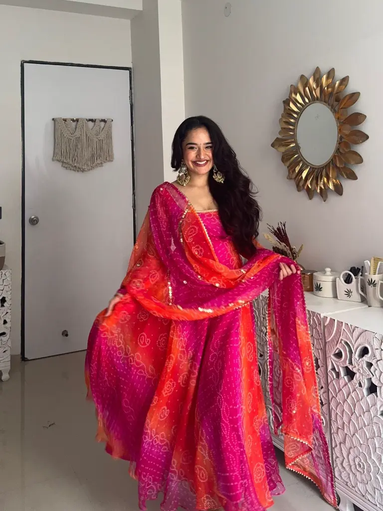 Pink-and-Orange-Bandhani-Print-Anarkali-set4.webp