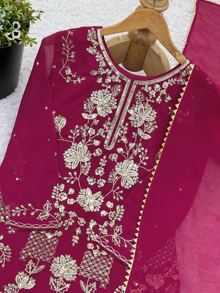 Embroidered-Floral-Pattern-Sharara-Suit-Set-Maroon4.webp