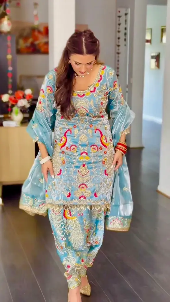 Blue-Peacock-Embroidered-Jimmy-Chu-Palazzo-Set2.webp