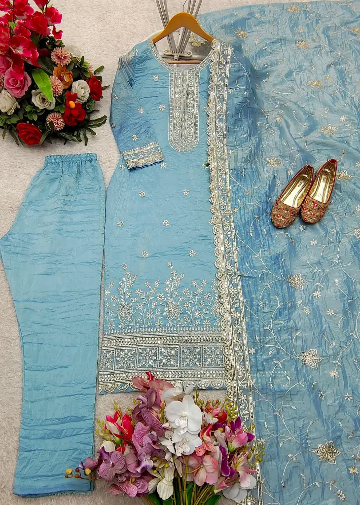 Grey-Gold-Crush-Embroidered-Silk-Suit-Set1.webp