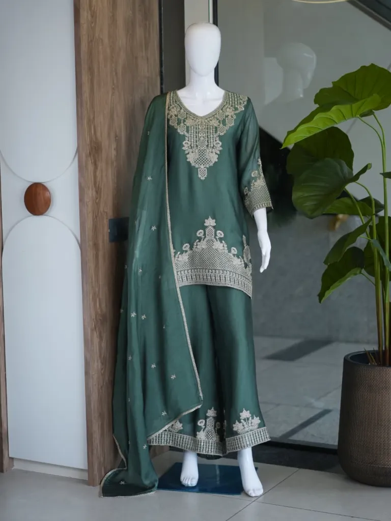 Rangoli-Crush-Embroidered-Top-Palazzo-Dupatta-Set-Green4.webp
