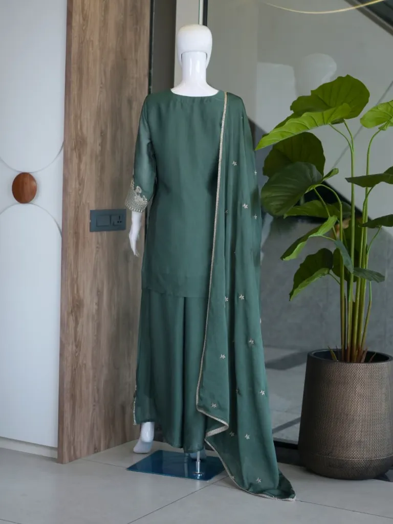 Rangoli-Crush-Embroidered-Top-Palazzo-Dupatta-Set-Green6.webp