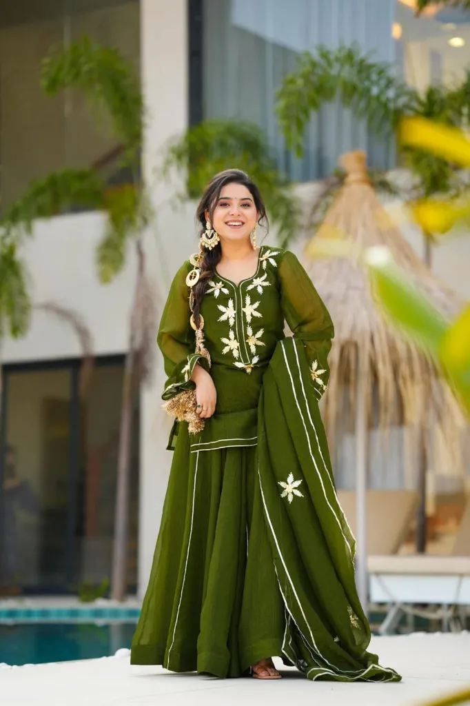 Premium-Chiffon-Hand-Charkhi-Gota-Work-Short-Kurta-Sharara-Palazzo-Dupatta-Set-Green2.webp