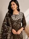 Pure-Cotton-60*60-Discharge-Print-Kurta-Pant-Set-with-Codi-Work-Side-Pocket-Brown3.webp