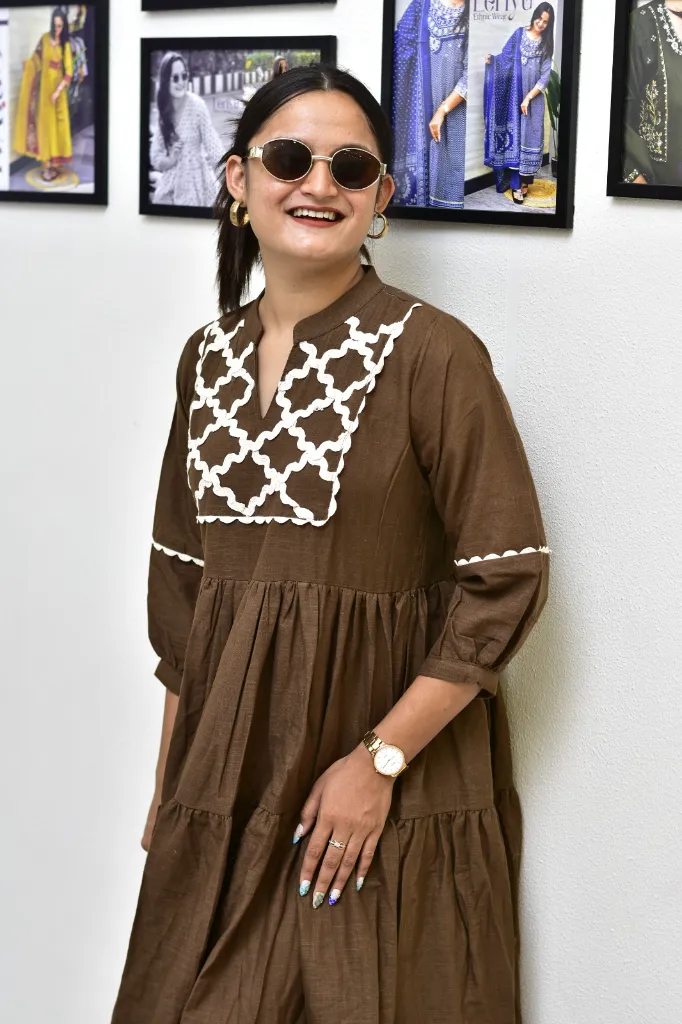 Pure-Jaipur-Cotton-6-Meter-Flair-Gown-with-Traditional-Hand-Embroidery-Shimmering-Bracelet-Gift3.webp