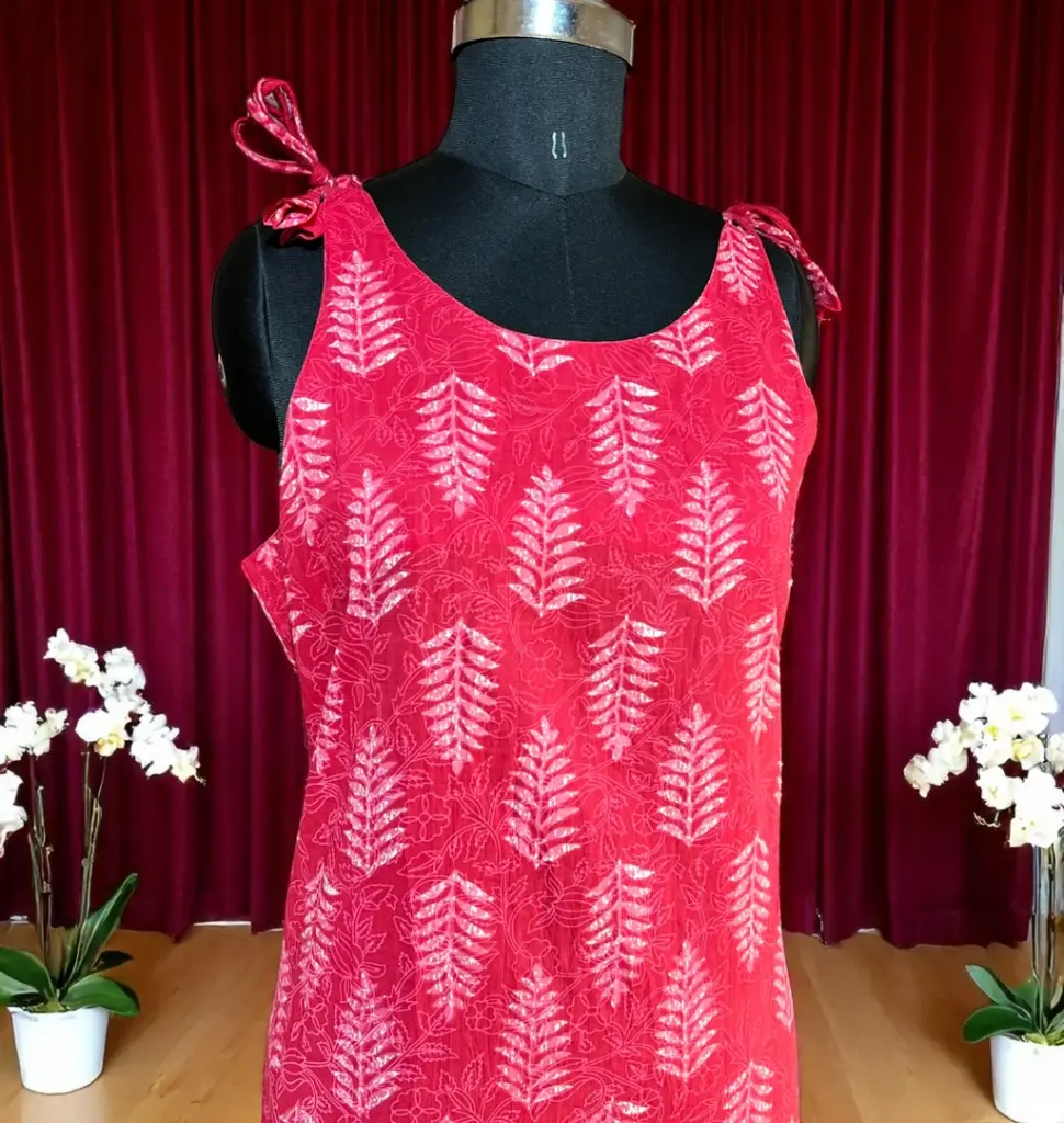red-kurti-with-leaf-design03.webp