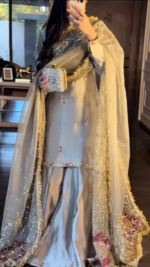 Heavy-Zapan-Satin-Silk-Embroidered-Front-and-Back-Work-Top-Matching-Palazzo-Brush-Print-Organza-Dupatta-Set2.webp