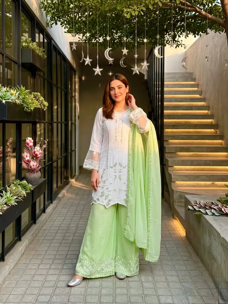 Heavy-Faux-Georgette-3-Piece-Suit-Set-with-Both-Side-Sequence-Embroidery-Pearl-Moti-Hand-Work-green2.webp