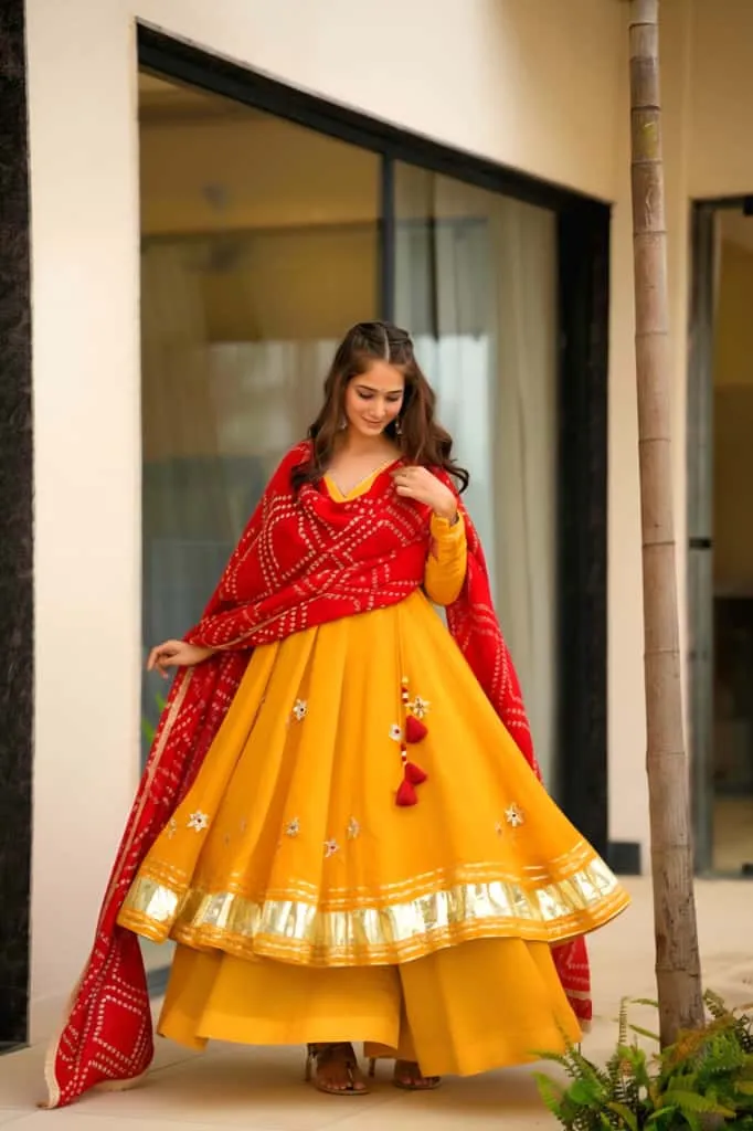 Pure-Soft-Chinon-Handmade-Gottapatti-Anarkali,-Full-Flair-Palazzo,-and-Bandhani-Cutwork-Dupatta-Set-Yellow4.webp