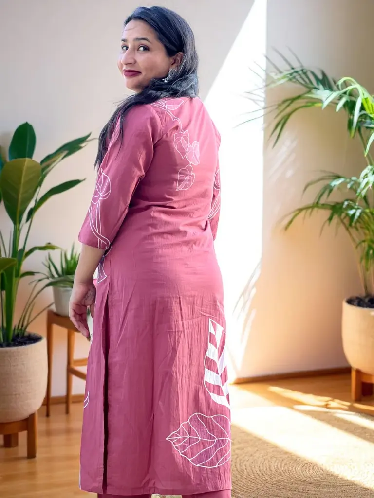 suit_8025.webp