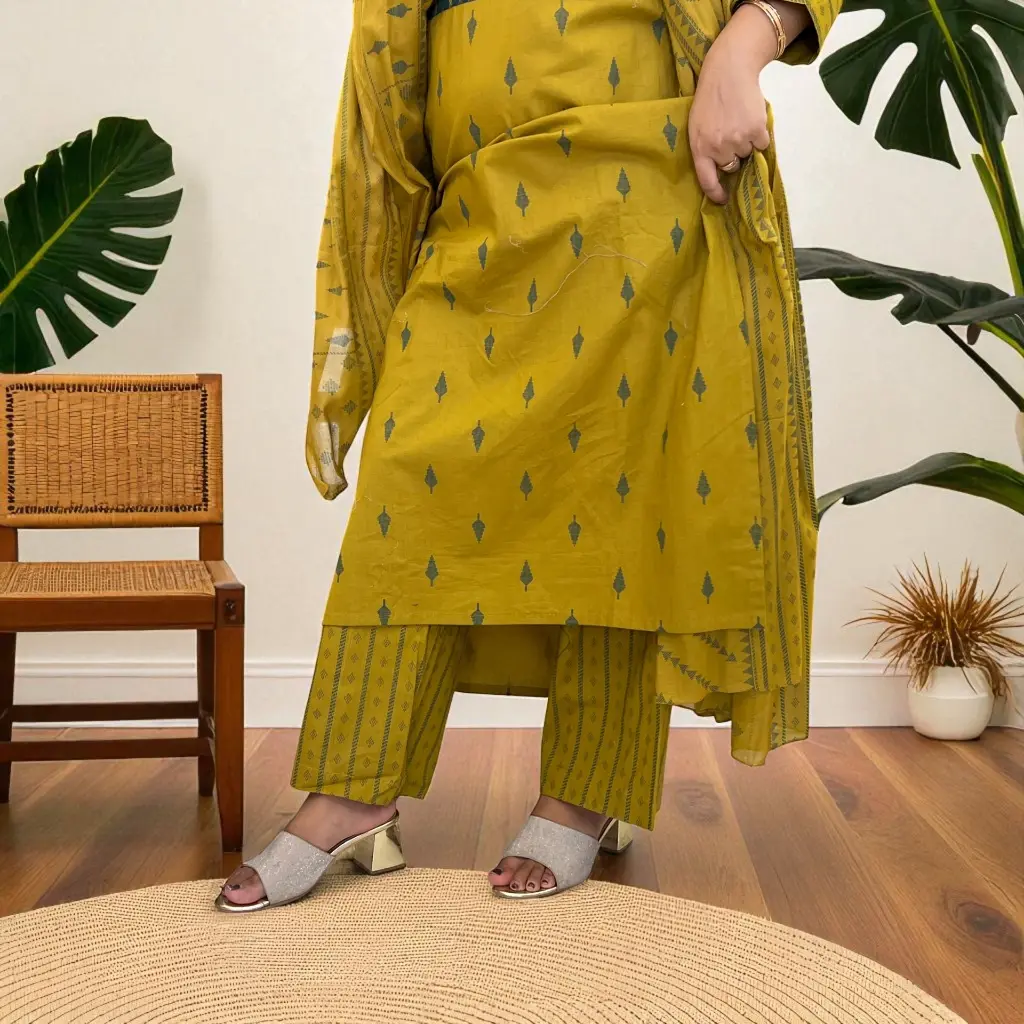 IMG_9409Mustard-Yellow-Embroidered-Three-Piece Suit-Set.webp