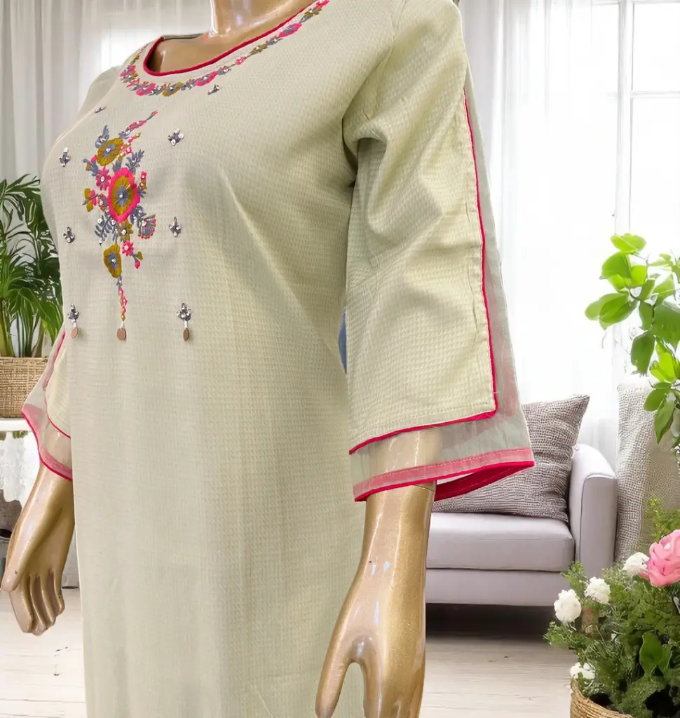 Green-Embroidered-Cotton-Kurti-with-Floral-Motifs05.webp