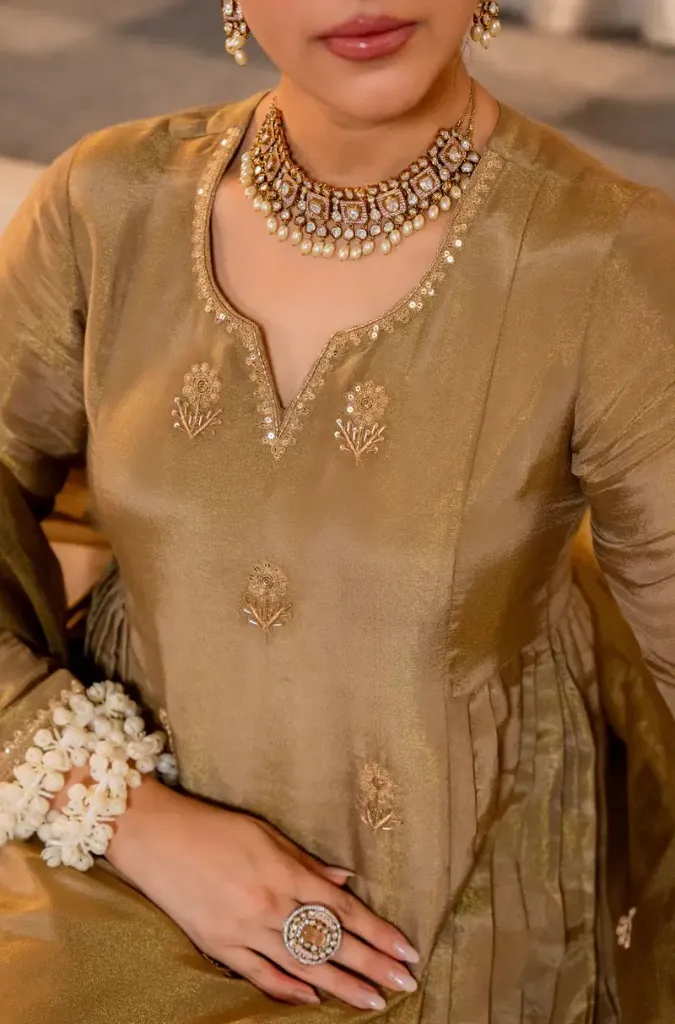 Premium-Shimmer-Chanderi-Silk-Heavily-Embroidered-Kurti,-BSY-Chanderi-Silk-Pants,-and-Organza-Dupatta-3-Piece-Festive-Luxury-Suit-Set2.webp