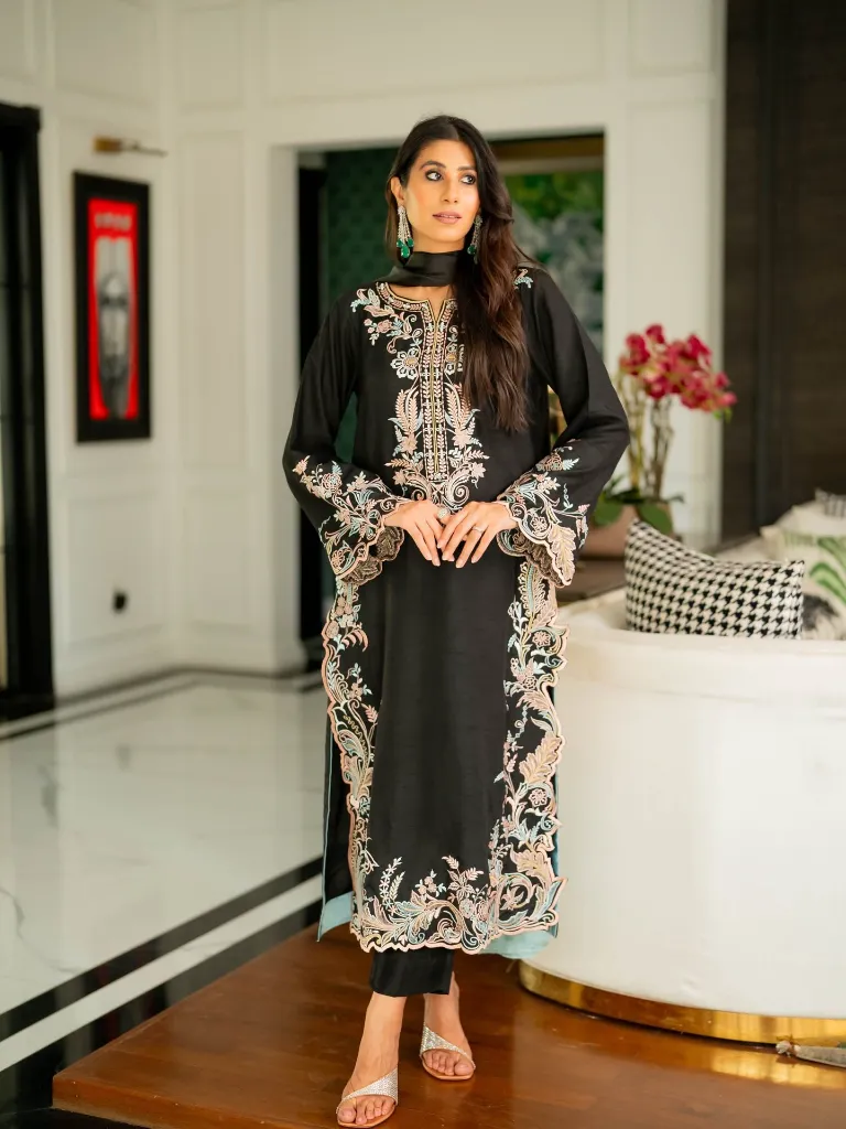 Designer-Party-Wear-Satin-Rayon-Oversized-Long-Kaftan,-Bottom,-and-Dupatta-Set2.webp