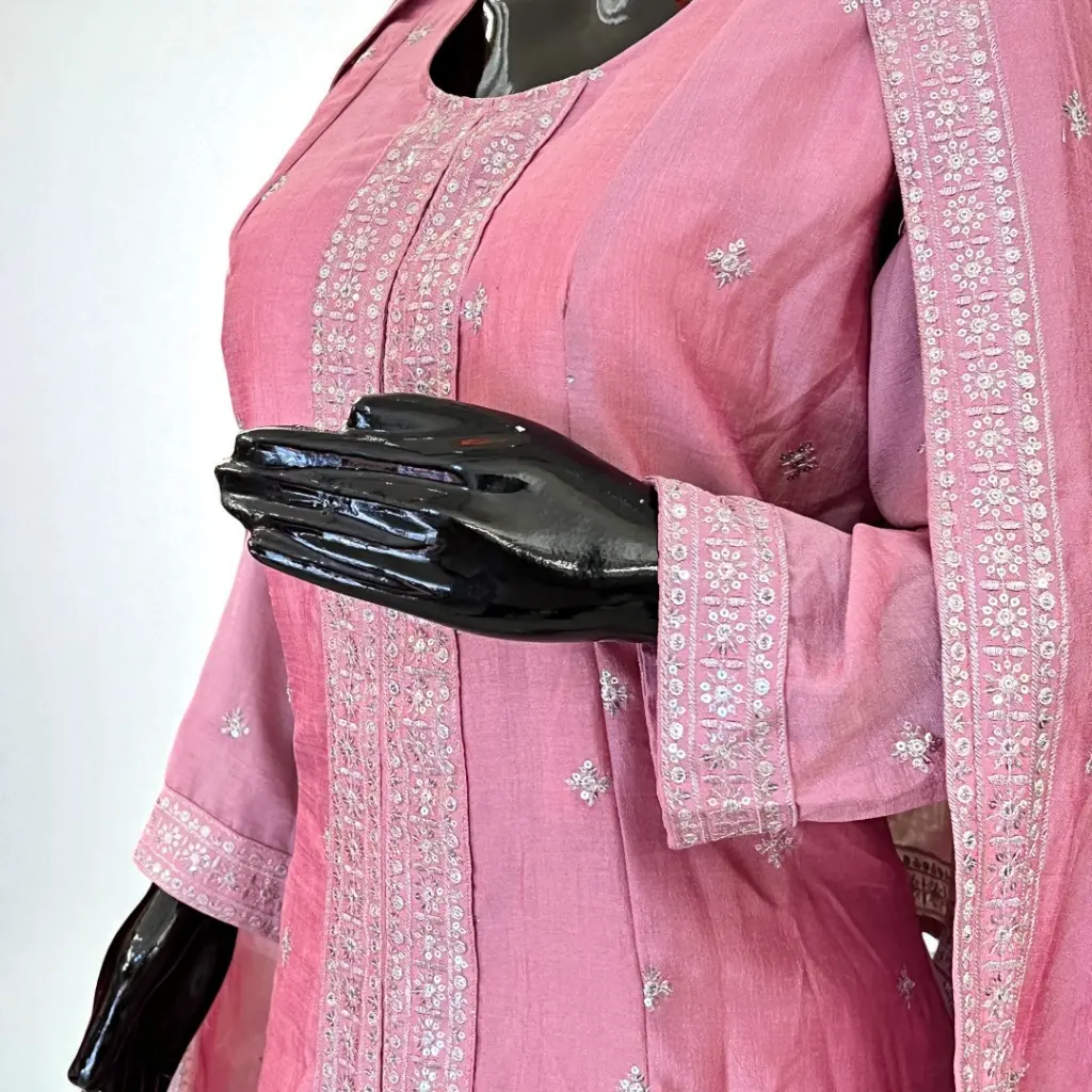 Pink-Embroidered-Frock-Suit-Dupatta3.webp