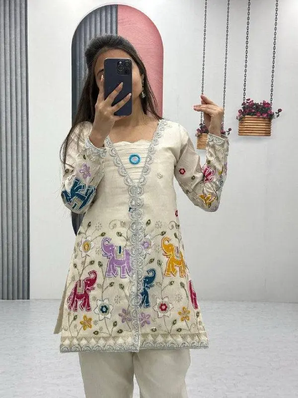 Luxury-Ivory-Shimmer-Silk-Co-ord-Set3.webp