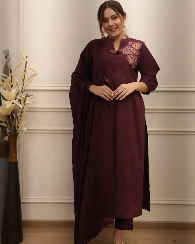 Graceful-Hues-Cotton-Kurta-Set3.webp