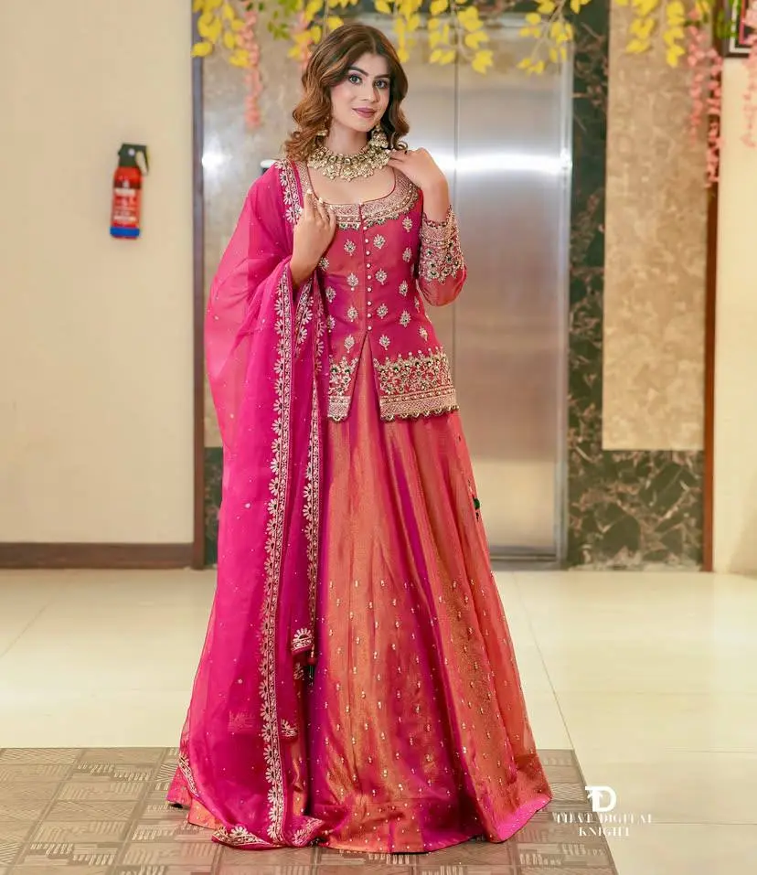 Embroidered Shimmer Silk Lehenga Choli Set (M)