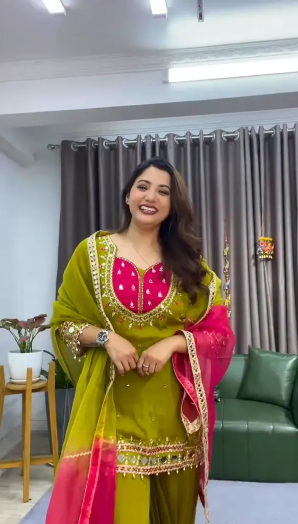 Designer Roman Glass Ethnic Suit with Real Mirror Work and Kota Checks Dupatta (S)