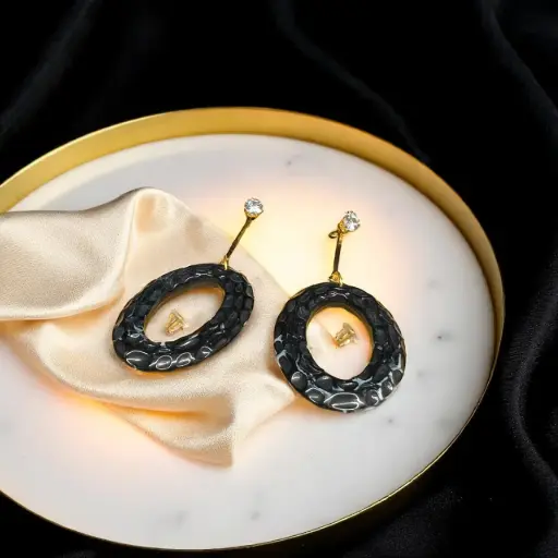 Elegant Marbled Oval Dangle Earrings